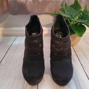 Jessica Simpson - Black bootie